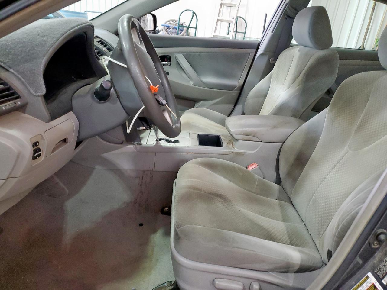 2009 Toyota Camry Base VIN: 4T1BE46K29U837165 Lot: 70900955