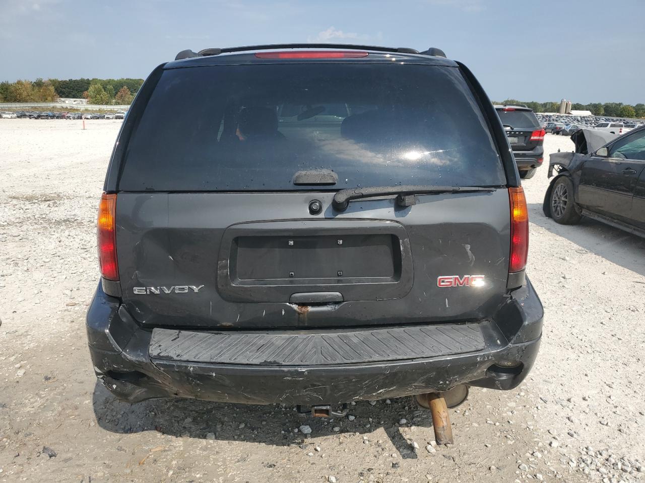 2007 GMC Envoy VIN: 1GKDT13S672193740 Lot: 71833835