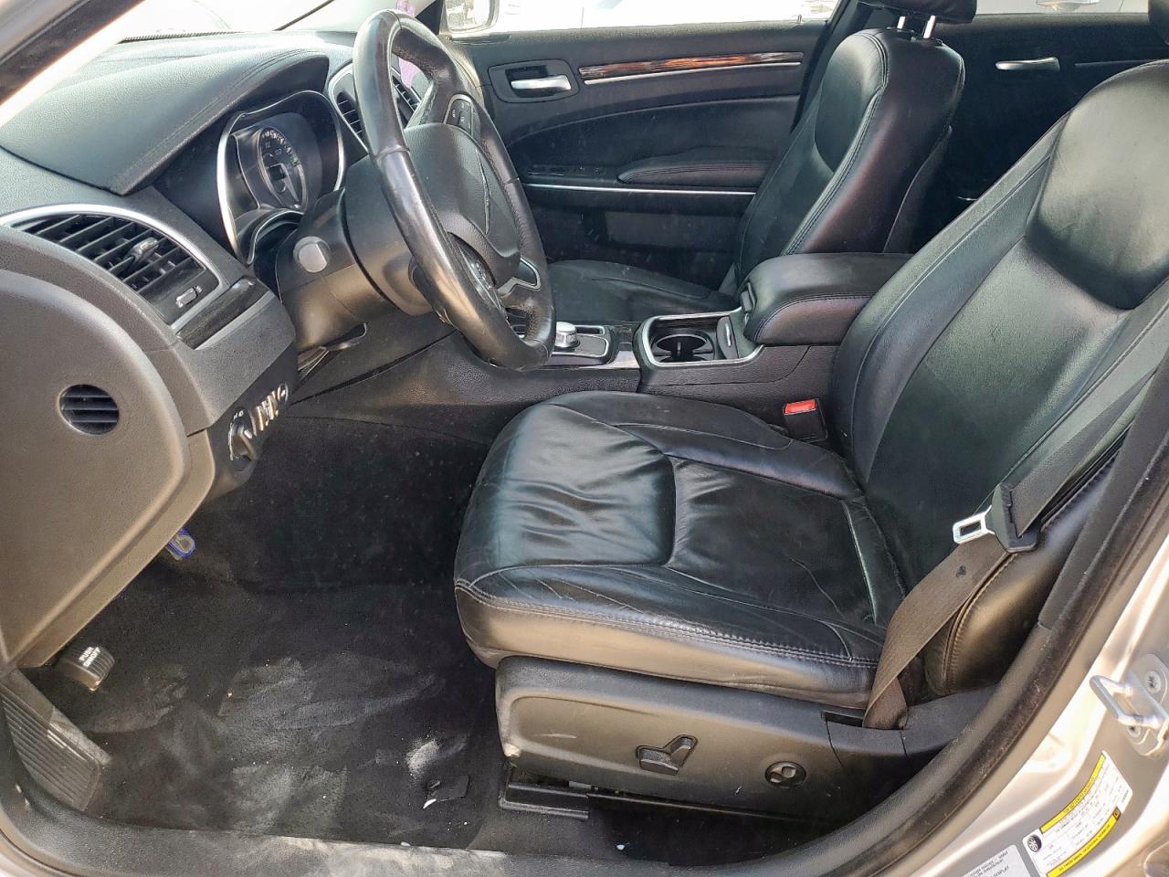 2015 Chrysler 300 Limited VIN: 2C3CCAAG4FH930336 Lot: 80517205