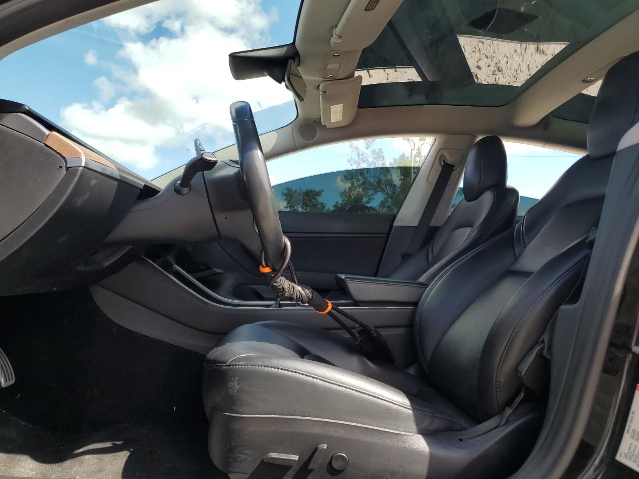 2018 Tesla Model 3 VIN: 5YJ3E1EB8JF105418 Lot: 80921725