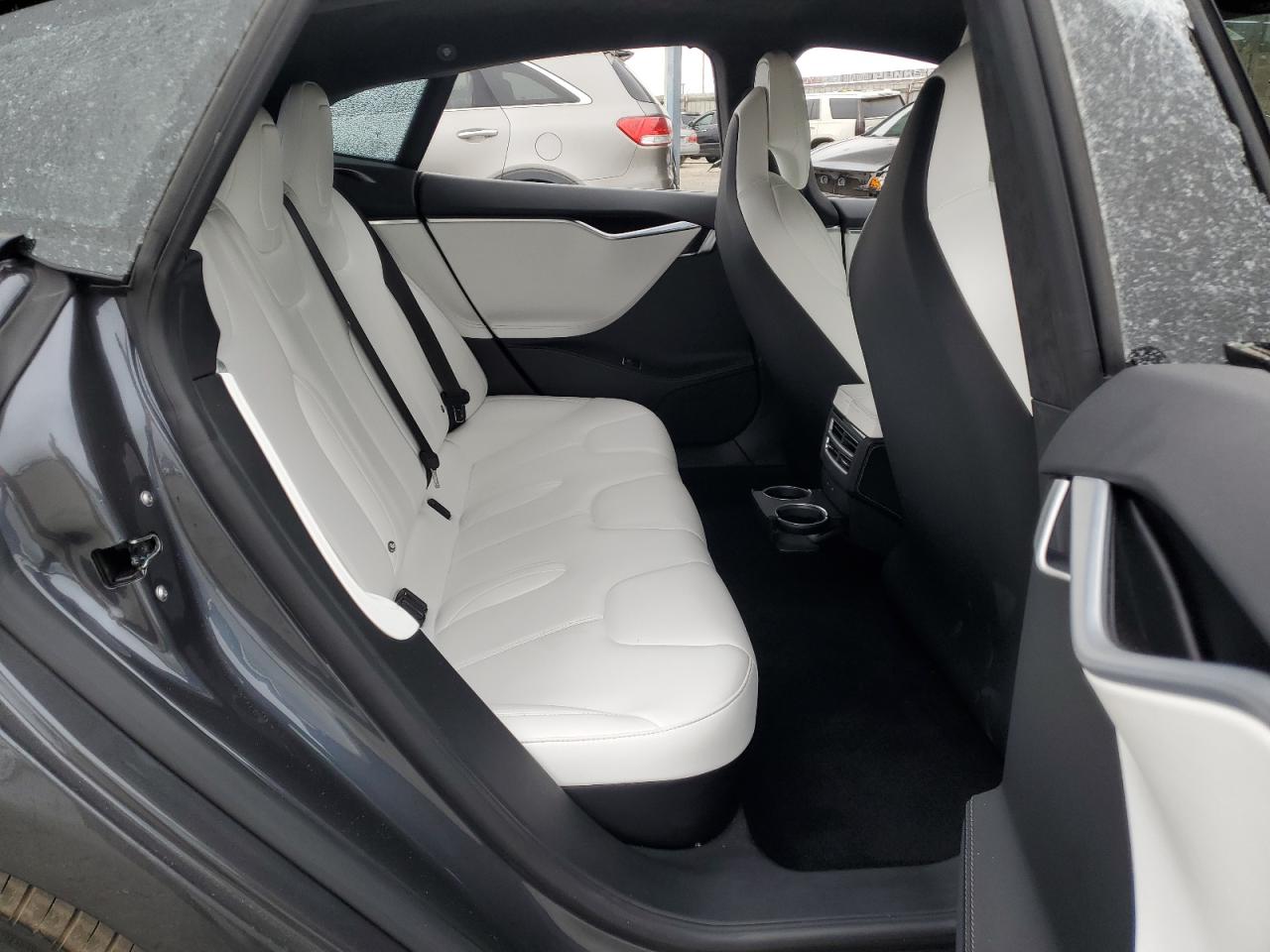 2017 Tesla Model S VIN: 5YJSA1E22HF188796 Lot: 84225665