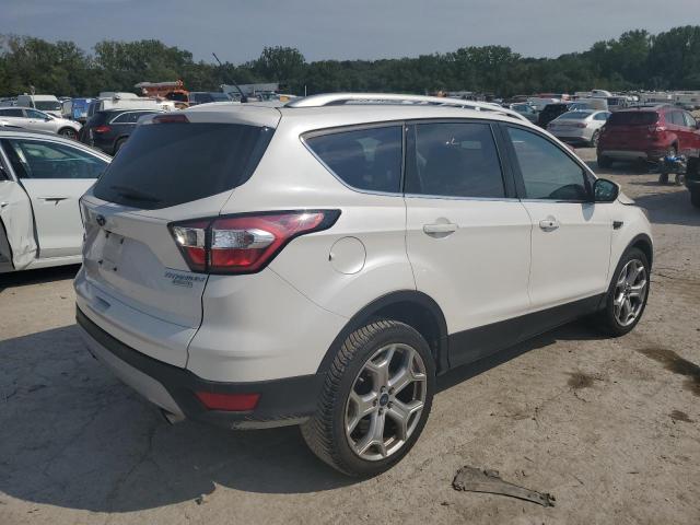  FORD ESCAPE 2017 Белы
