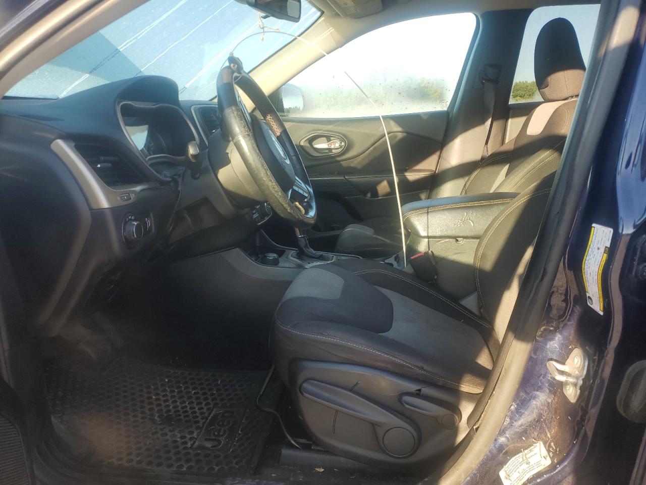 2016 Jeep Cherokee Sport VIN: 1C4PJMAS6GW277438 Lot: 81870205