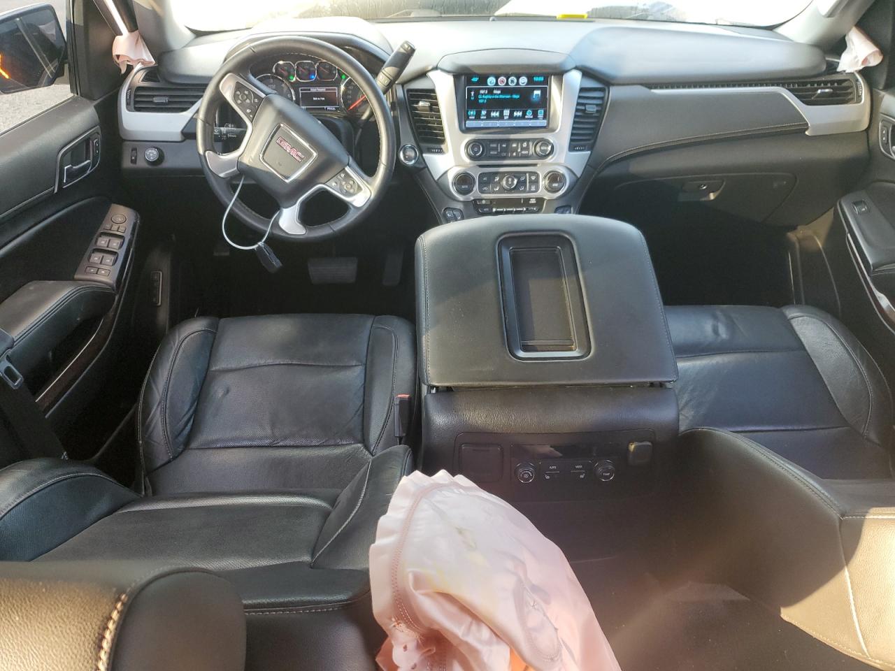 2018 GMC Yukon Slt VIN: 1GKS1BKC4JR137386 Lot: 71153135