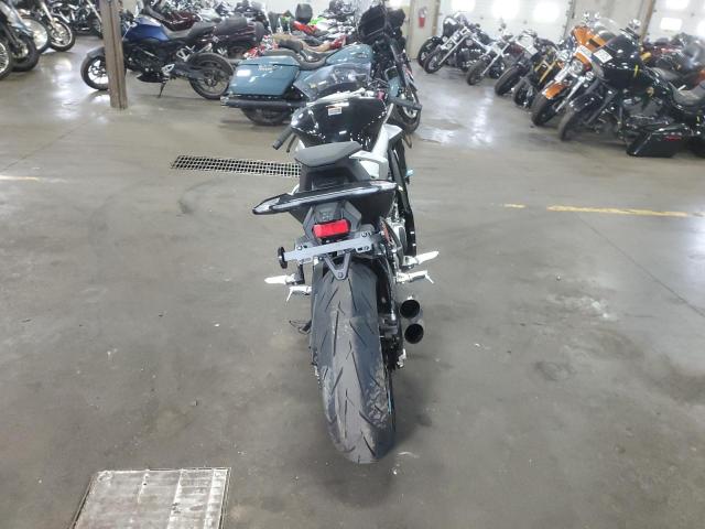 2025 CF MOTO 675SS   