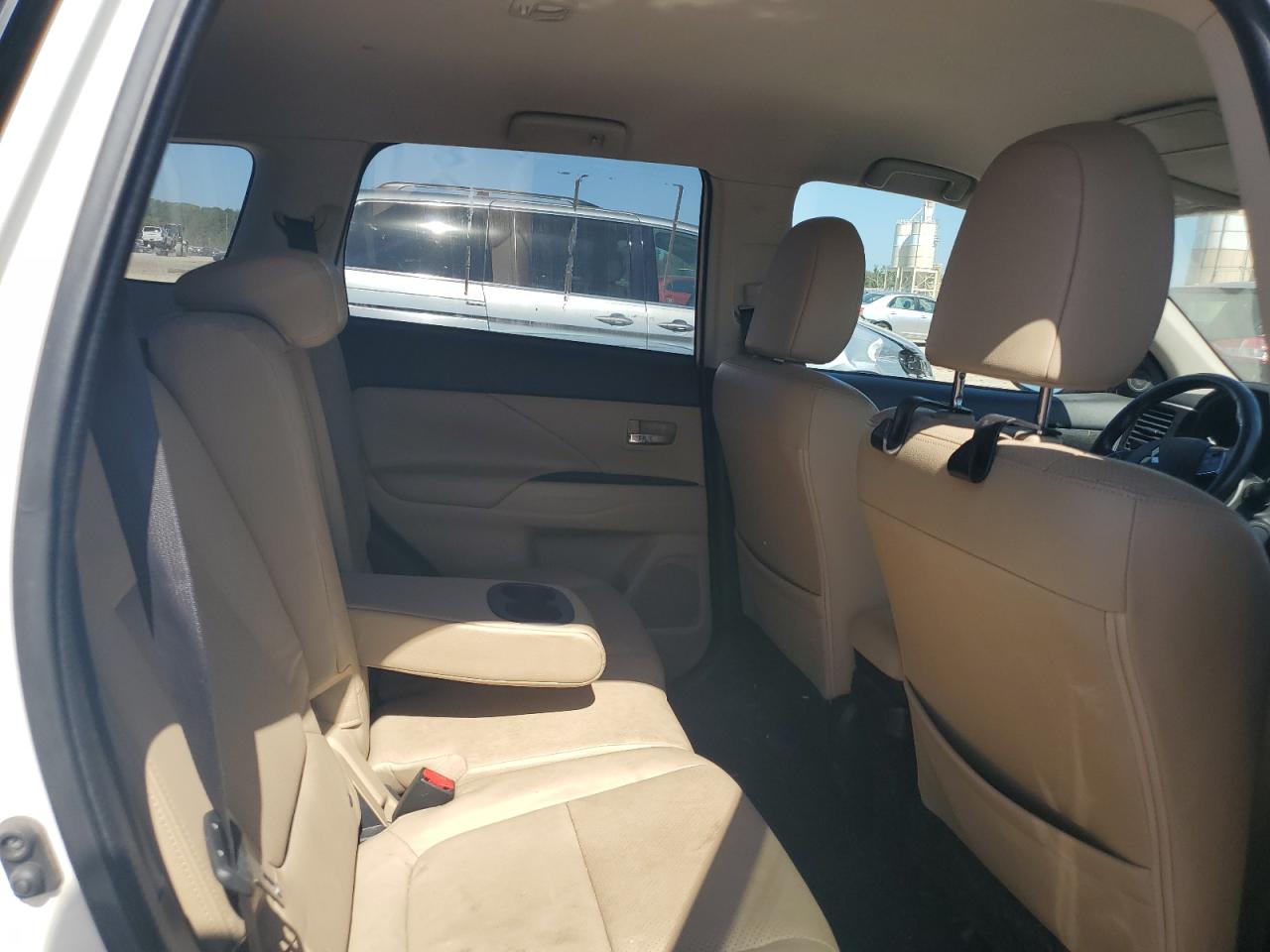 2017 Mitsubishi Outlander Se VIN: JA4AZ3A33HZ051790 Lot: 81827925