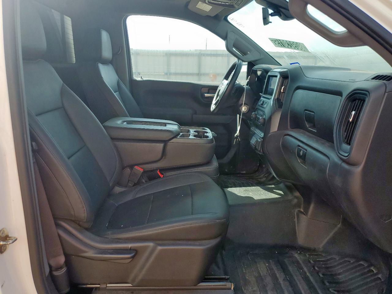 2021 Chevrolet Silverado K1500 VIN: 3GCNYAEH8MG475996 Lot: 80923015