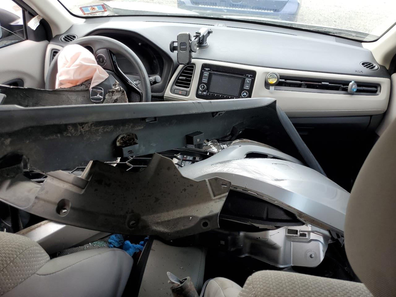 2016 Honda Hr-V Lx VIN: 3CZRU6H32GM728997 Lot: 71981925