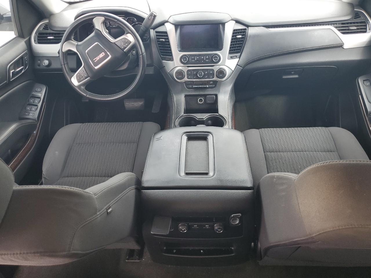 2016 GMC Yukon Sle VIN: 1GKS1AKC5GR245504 Lot: 81918835