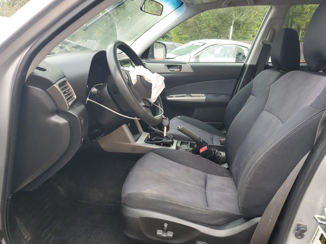 2010 Subaru Forester 2.5X Premium VIN: JF2SH6CC9AG915904 Lot: 81128375