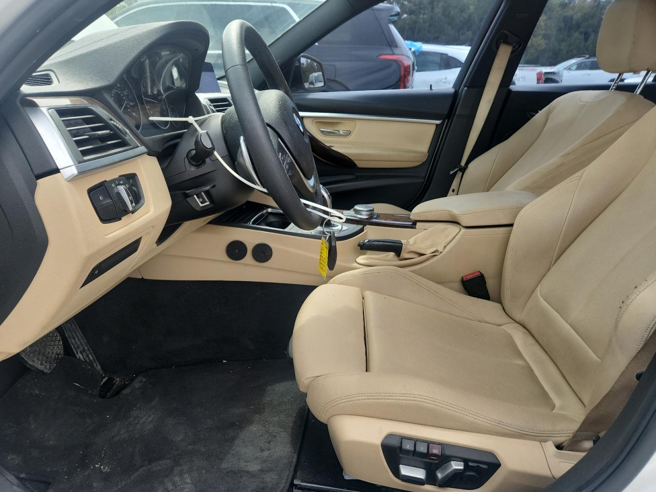 2018 BMW 330 I VIN: WBA8B9G54JNV00263 Lot: 81810615