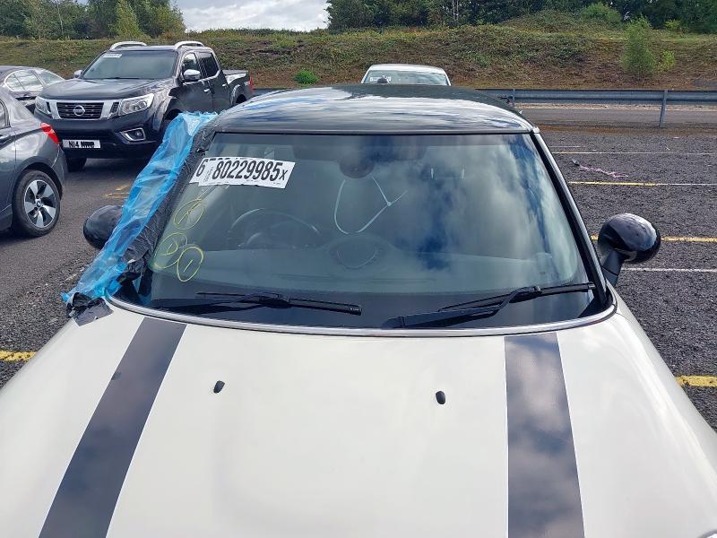 2014 MINI COOPER D 