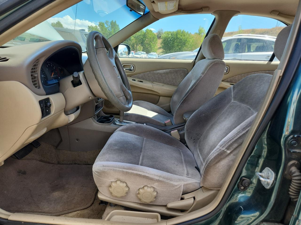 2000 Nissan Sentra Base VIN: 3N1CB51D1YL347960 Lot: 80563975