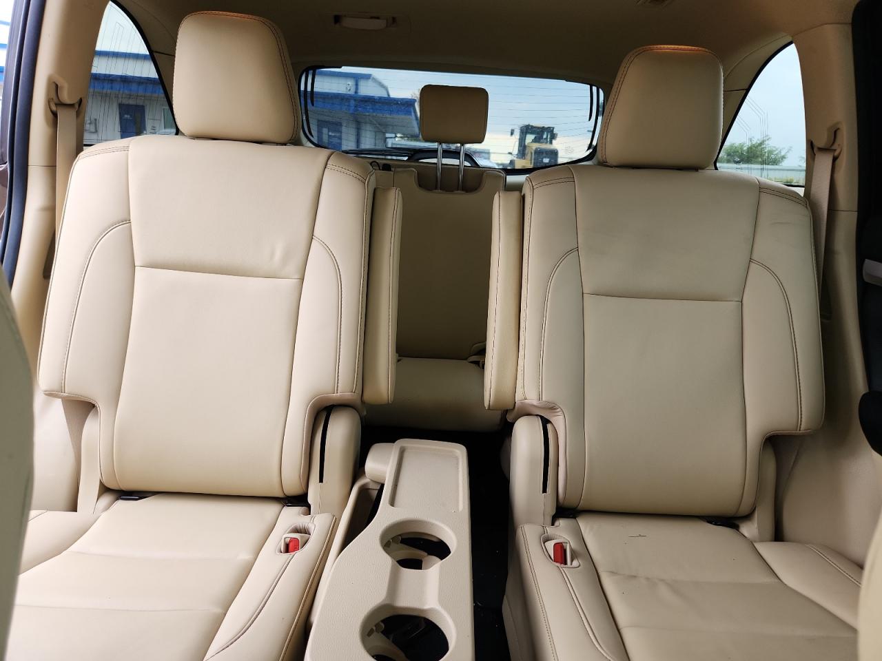 2019 Toyota Highlander Se VIN: 5TDJZRFH5KS935302 Lot: 82071645