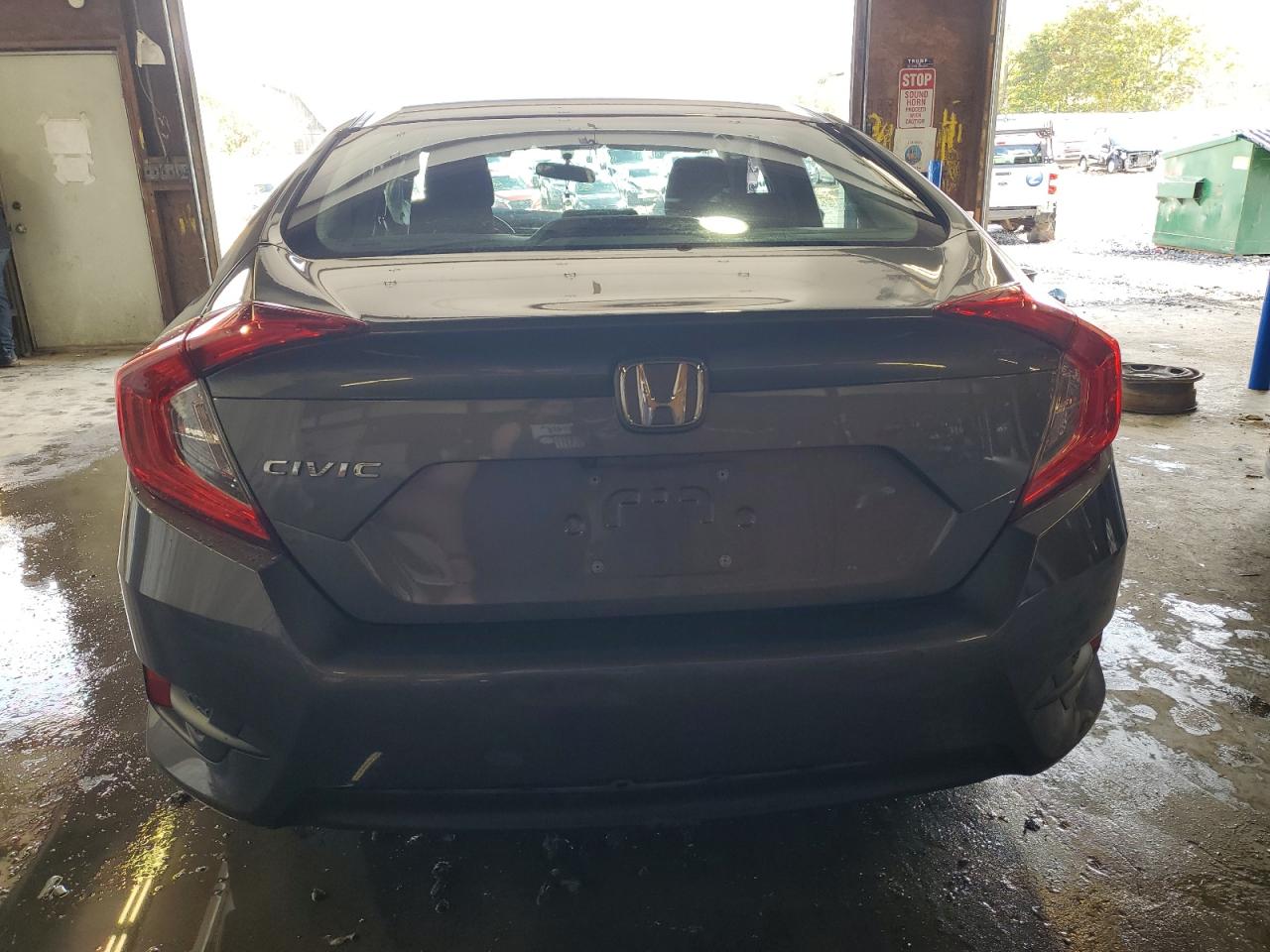 2018 Honda Civic Lx VIN: 2HGFC2F54JH609378 Lot: 84025935