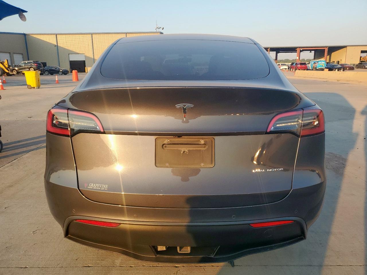 2021 Tesla Model Y VIN: 5YJYGDEEXMF187104 Lot: 80794385