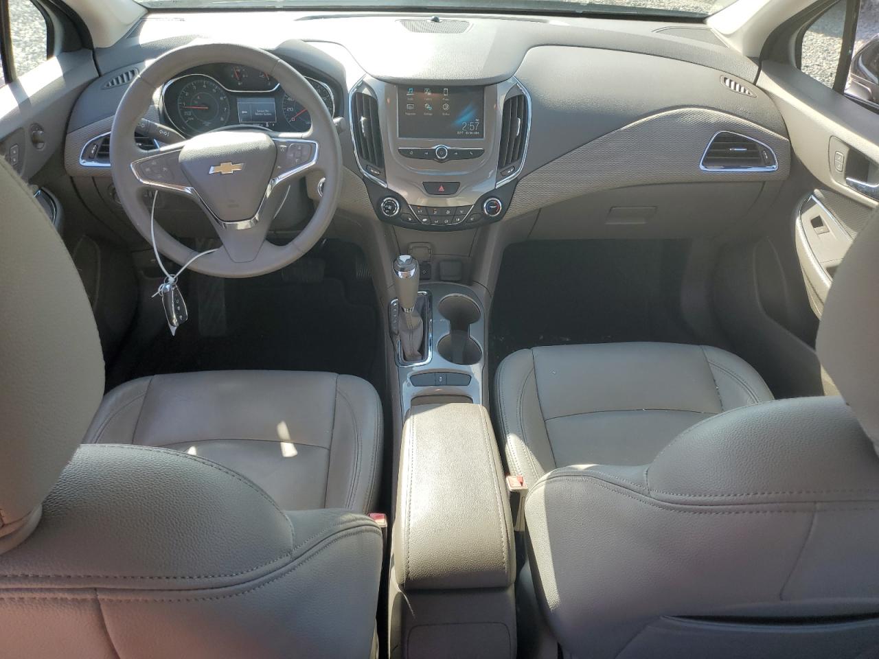 2017 Chevrolet Cruze Lt VIN: 3G1BE6SM2HS550410 Lot: 84227235