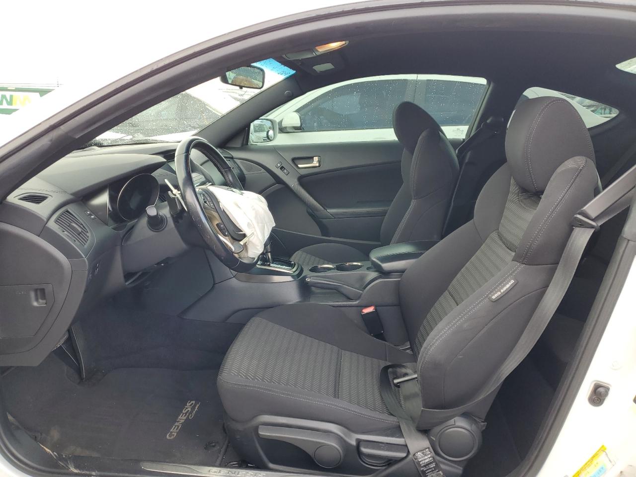 2013 Hyundai Genesis Coupe 2.0T VIN: KMHHT6KD7DU090450 Lot: 81945695