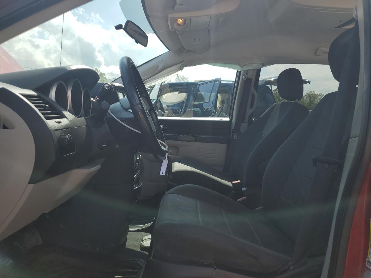 2008 Dodge Grand Caravan Se VIN: 2D8HN44H58R101727 Lot: 84187935