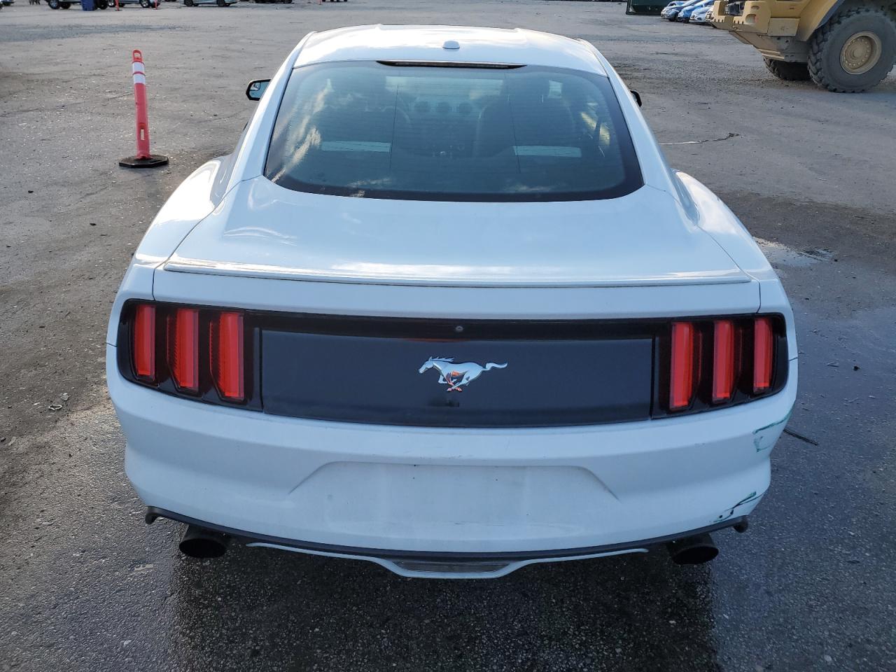 2015 Ford Mustang VIN: 1FA6P8TH4F5346995 Lot: 71721215