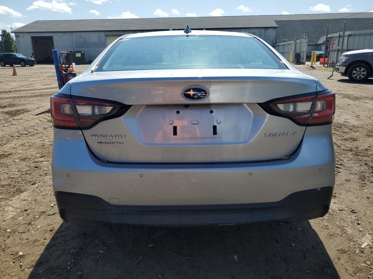 2025 Subaru Legacy Limited VIN: 4S3BWAN68S3002414 Lot: 70922055