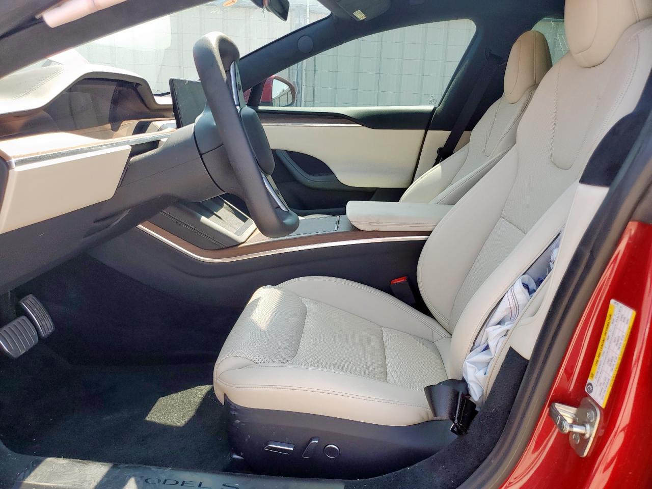 2022 Tesla Model S VIN: 5YJSA1E51NF492742 Lot: 71975975