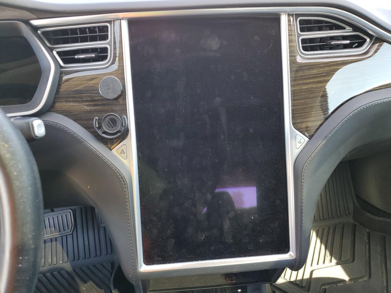 2015 Tesla Model S 60 VIN: 5YJSA1S14FF080592 Lot: 71557785