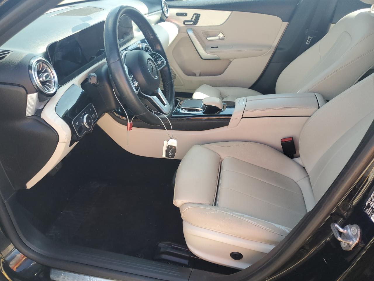 2019 Mercedes-Benz A 220 VIN: WDD3G4EB4KW032949 Lot: 82090645