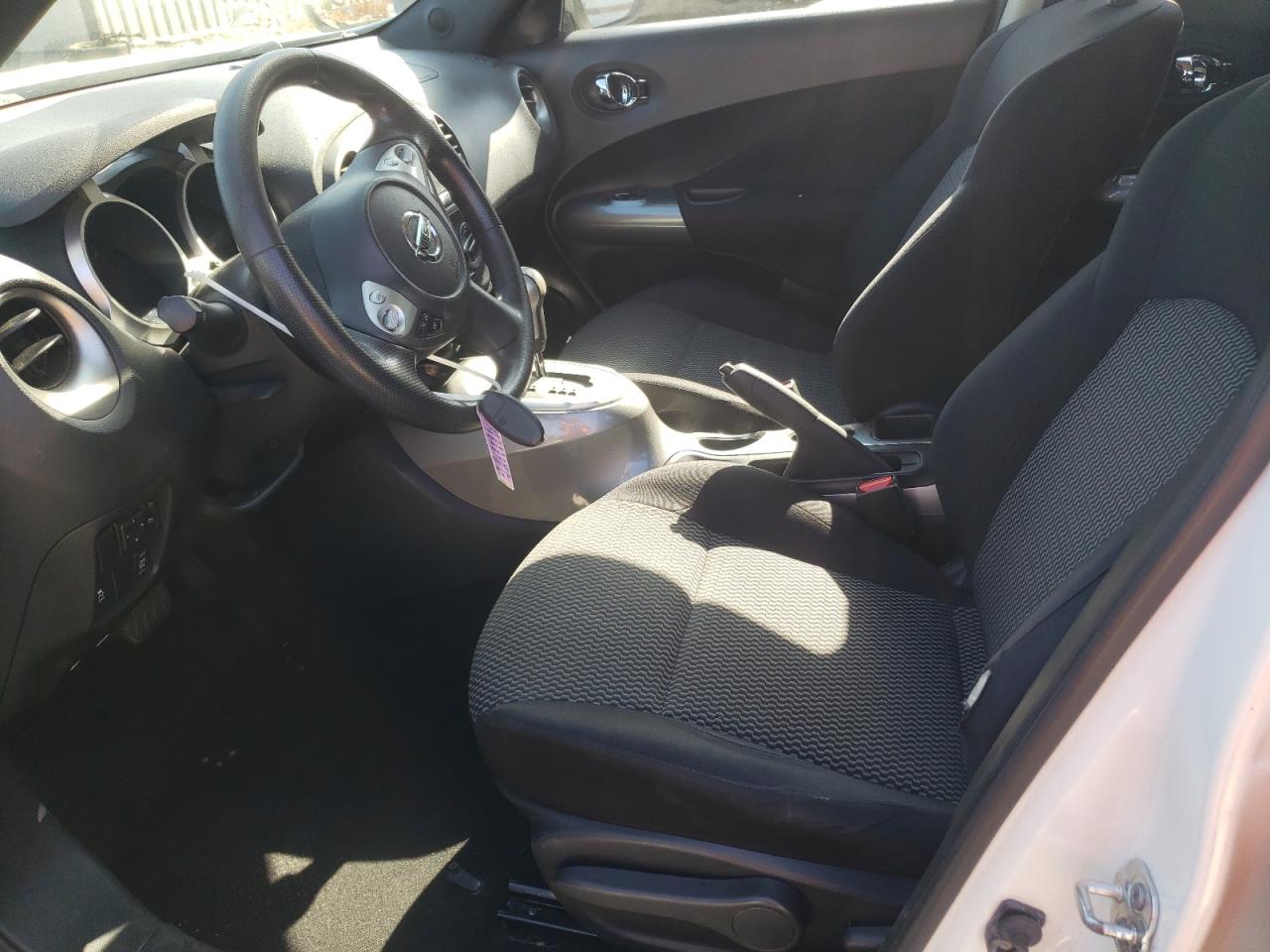 2017 Nissan Juke S VIN: JN8AF5MV0HT750888 Lot: 82032165