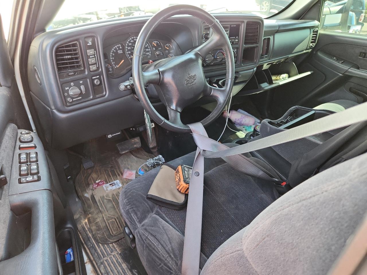 2001 Chevrolet Silverado K2500 Heavy Duty VIN: 1GCHK23U91F165101 Lot: 80458145