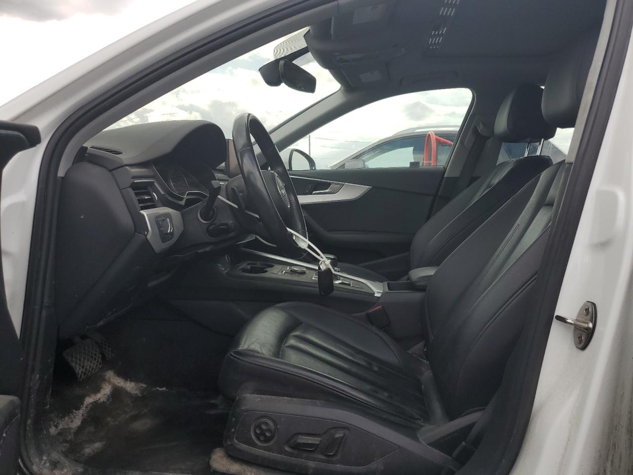 2018 Audi A4 Komfort VIN: WAUANAF42JN008561 Lot: 84459535