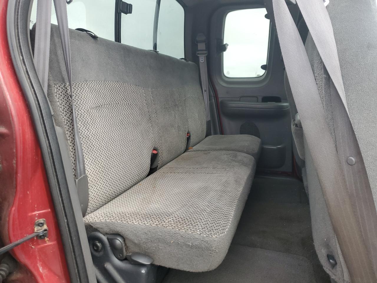 2001 Ford F150 VIN: 2FTRX08L61CA05327 Lot: 84831575