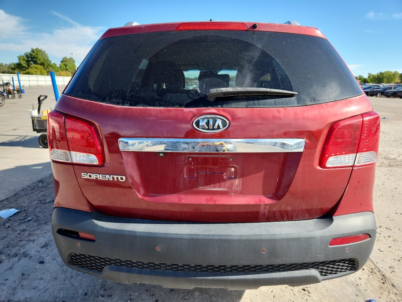 2011 Kia Sorento Base VIN: 5XYKTDA14BG054008 Lot: 84706995