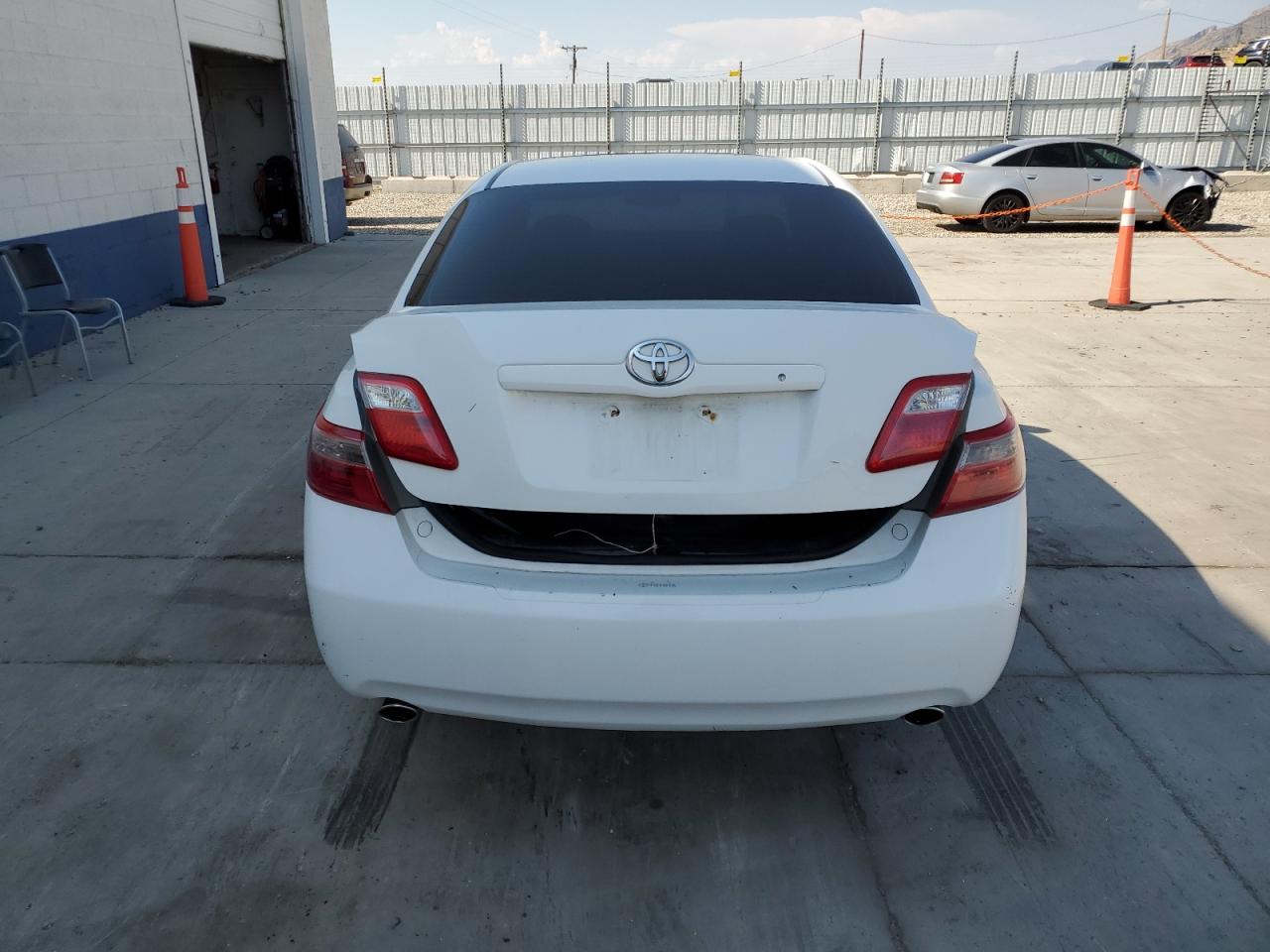 2008 Toyota Camry Le VIN: 4T1BK46K58U566870 Lot: 70500895