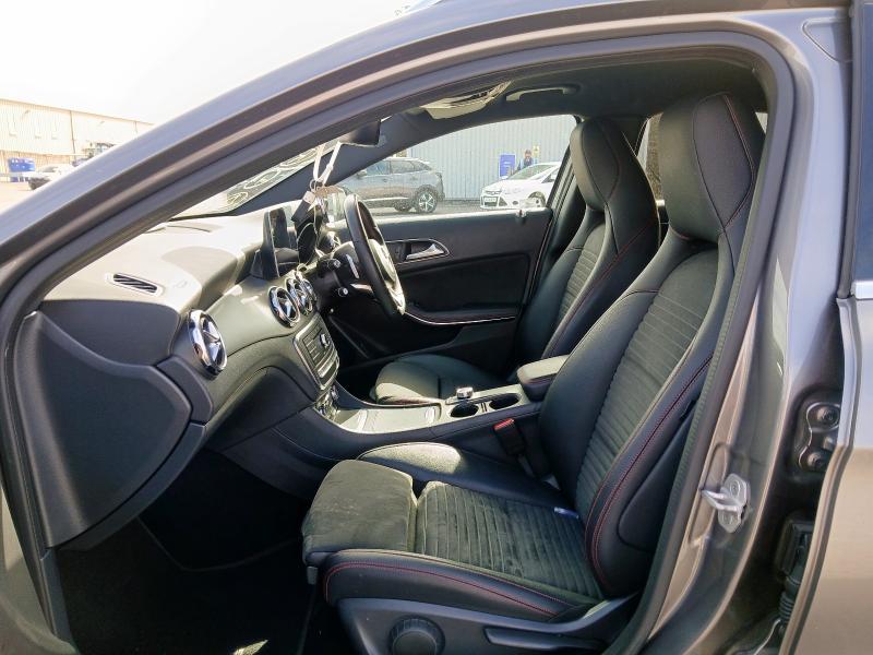 2017 MERCEDES-BENZ GLA 220 AMG LINE PREM D 4 