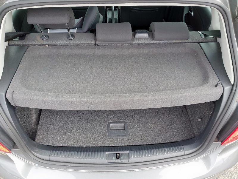 2015 VOLKSWAGEN POLO SE