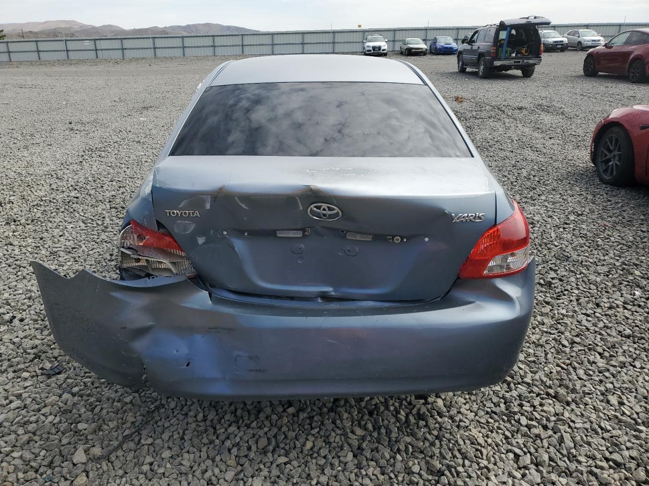 2007 Toyota Yaris VIN: JTDBT923471036242 Lot: 80382195