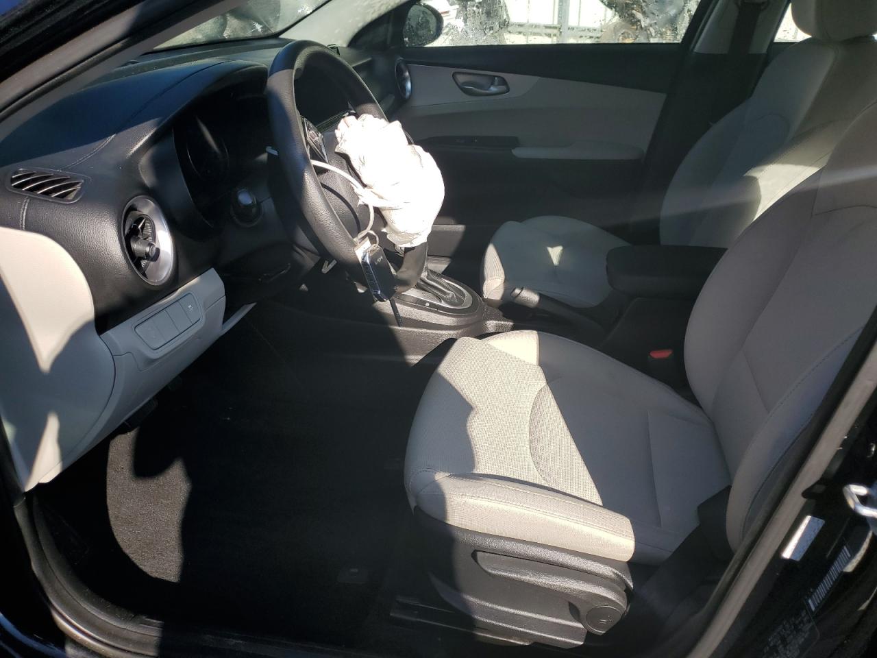 2023 Kia Forte Lx VIN: 3KPF24AD1PE530864 Lot: 69137865