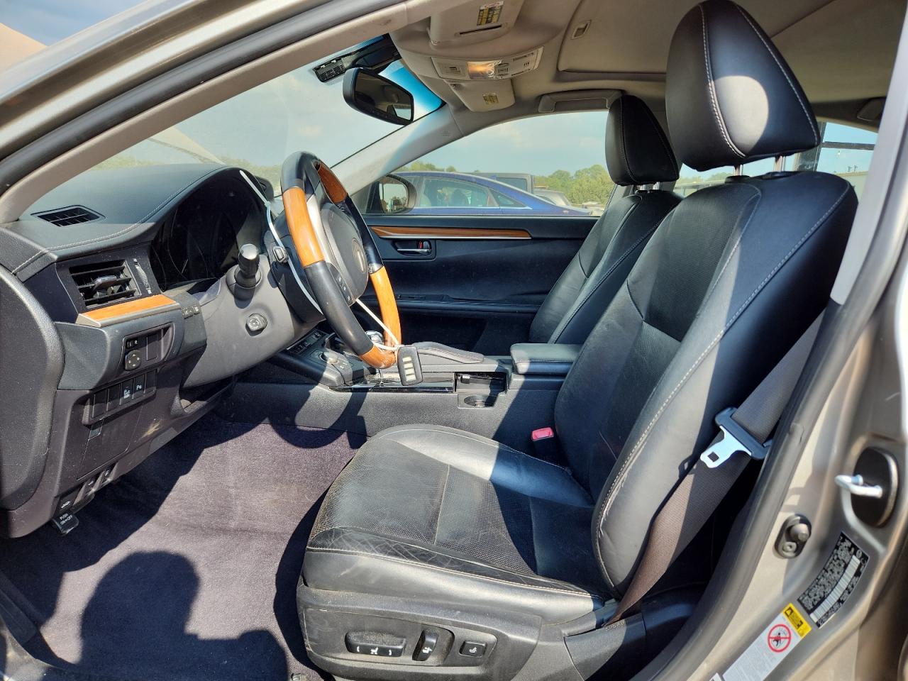 2015 Lexus Es 300H VIN: JTHBW1GGXF2083691 Lot: 80667215