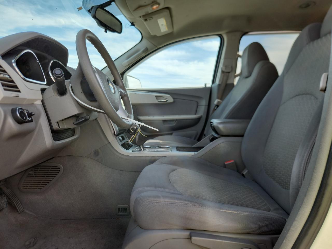 2011 Chevrolet Traverse Ls VIN: 1GNKVEED4BJ224587 Lot: 80447065