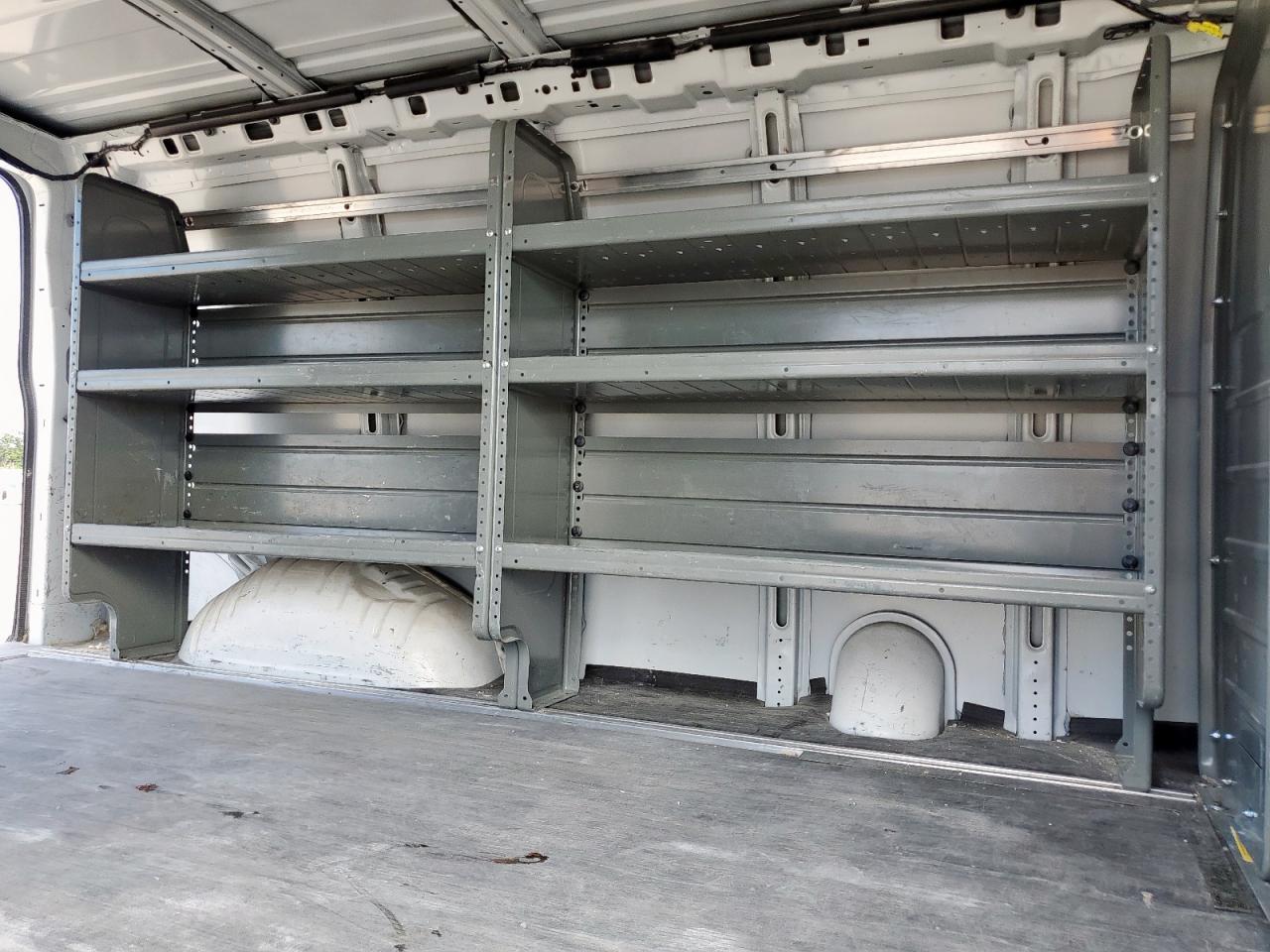 2017 GMC Savana G2500 VIN: 1GTW7AFF2H1296443 Lot: 81835715