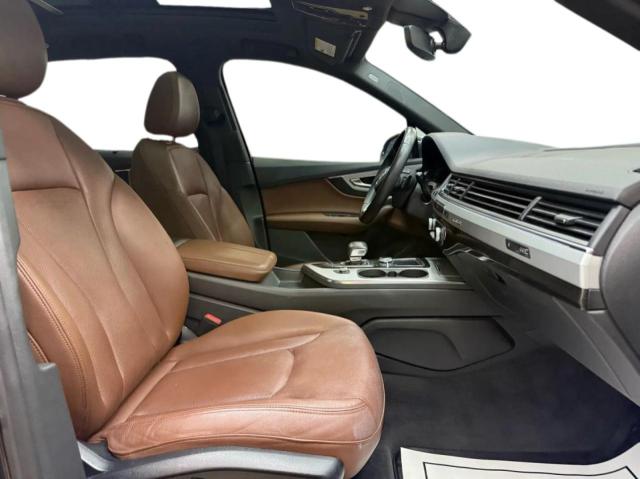  AUDI Q7 2018 Черный