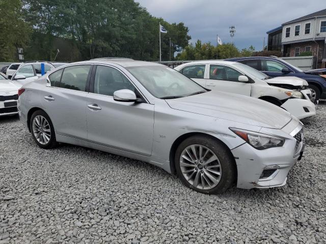  INFINITI Q50 2019 Srebrny