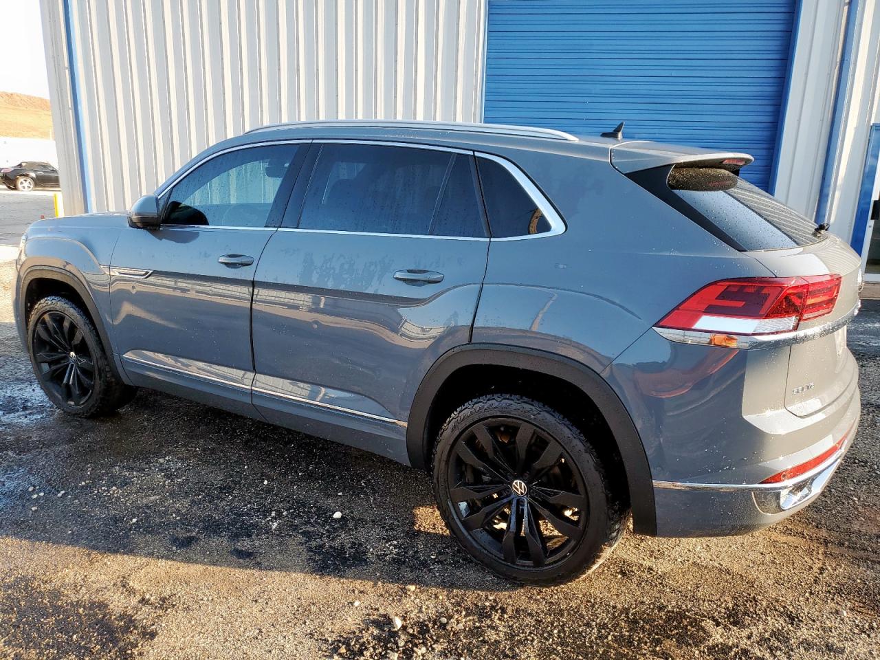 2022 Volkswagen Atlas Cross Sport Sel Premium R-Line VIN: 1V2FE2CA0NC205849 Lot: 71525945