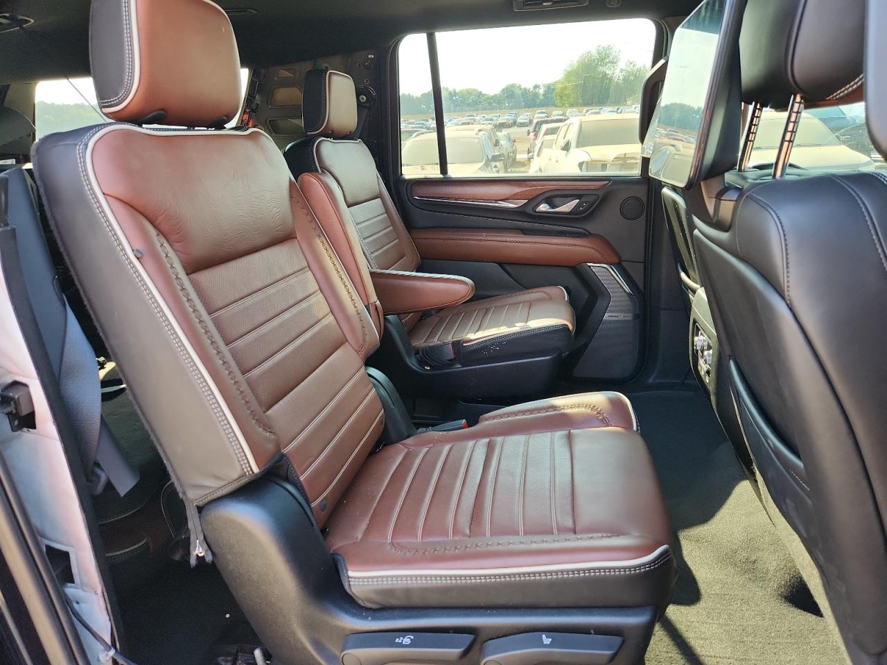 2024 GMC Yukon Xl Denali Ultimate VIN: 1GKS2KKT9RR276082 Lot: 80780635