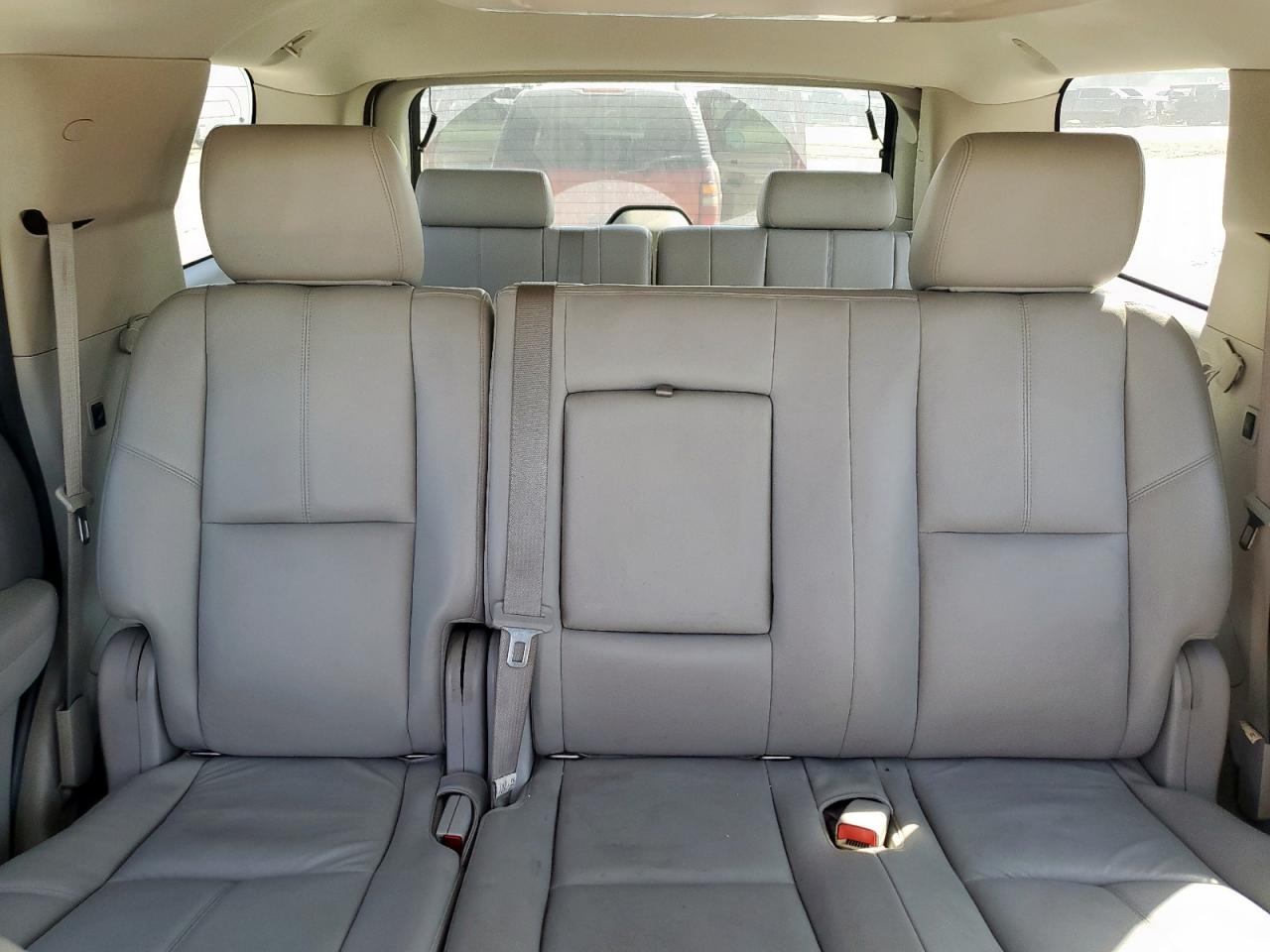 2013 Chevrolet Tahoe C1500 Lt VIN: 1GNSCBE06DR103842 Lot: 84603225