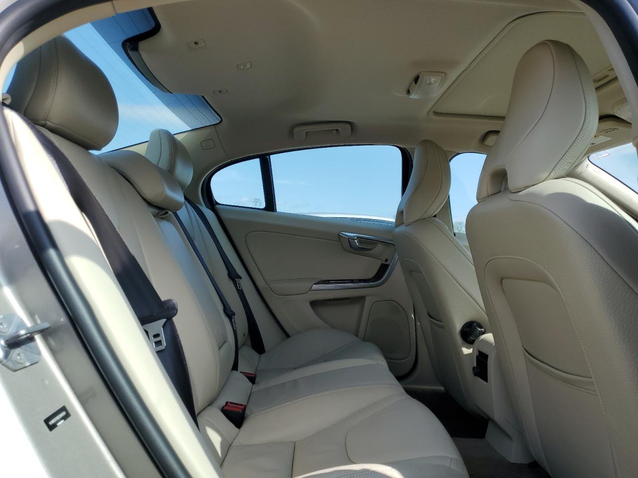 2014 Volvo S60 T5 VIN: YV1612FS3E2294933 Lot: 72035505