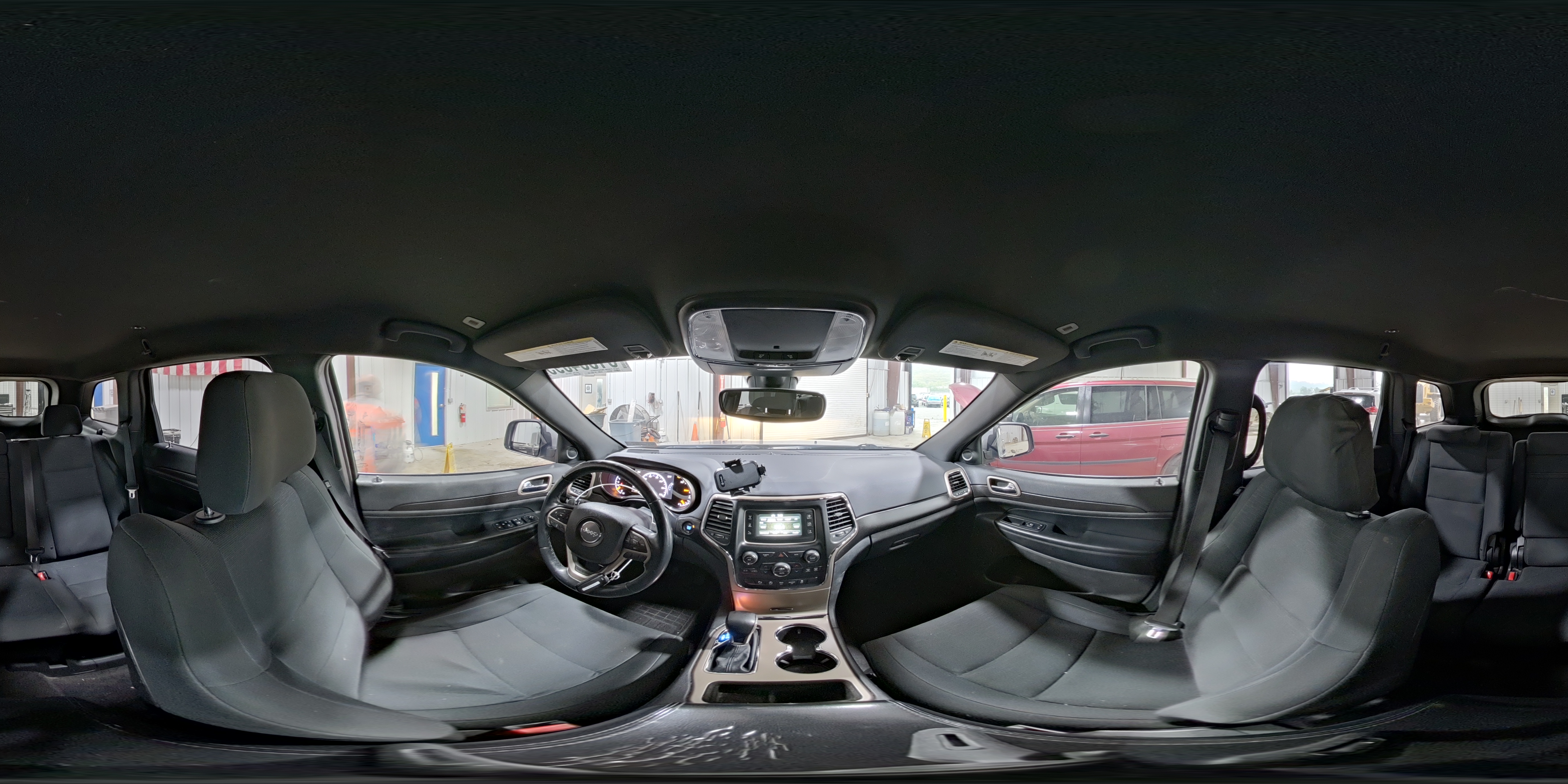 2017 Jeep Grand Cherokee Laredo VIN: 1C4RJFAG4HC811085 Lot: 81564095