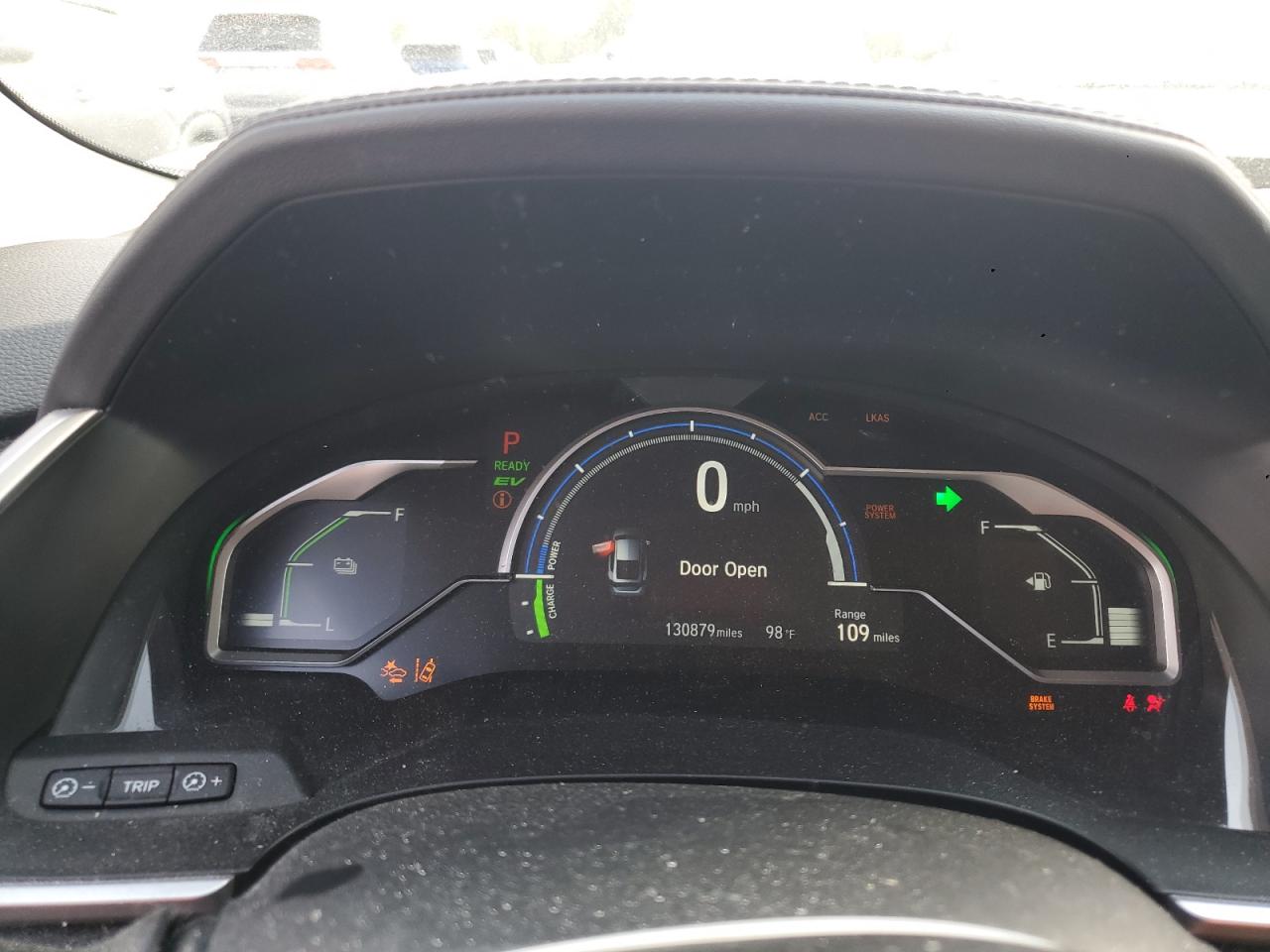 2020 Honda Clarity Touring VIN: JHMZC5F3XJC002625 Lot: 81907875