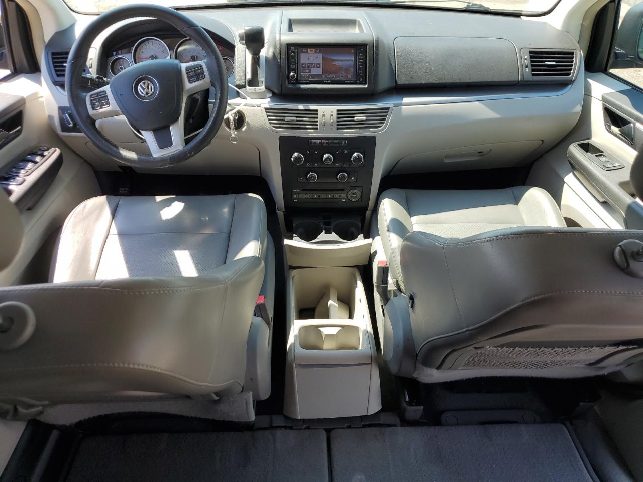 2013 Volkswagen Routan Se VIN: 2C4RVABG4DR725055 Lot: 71536325